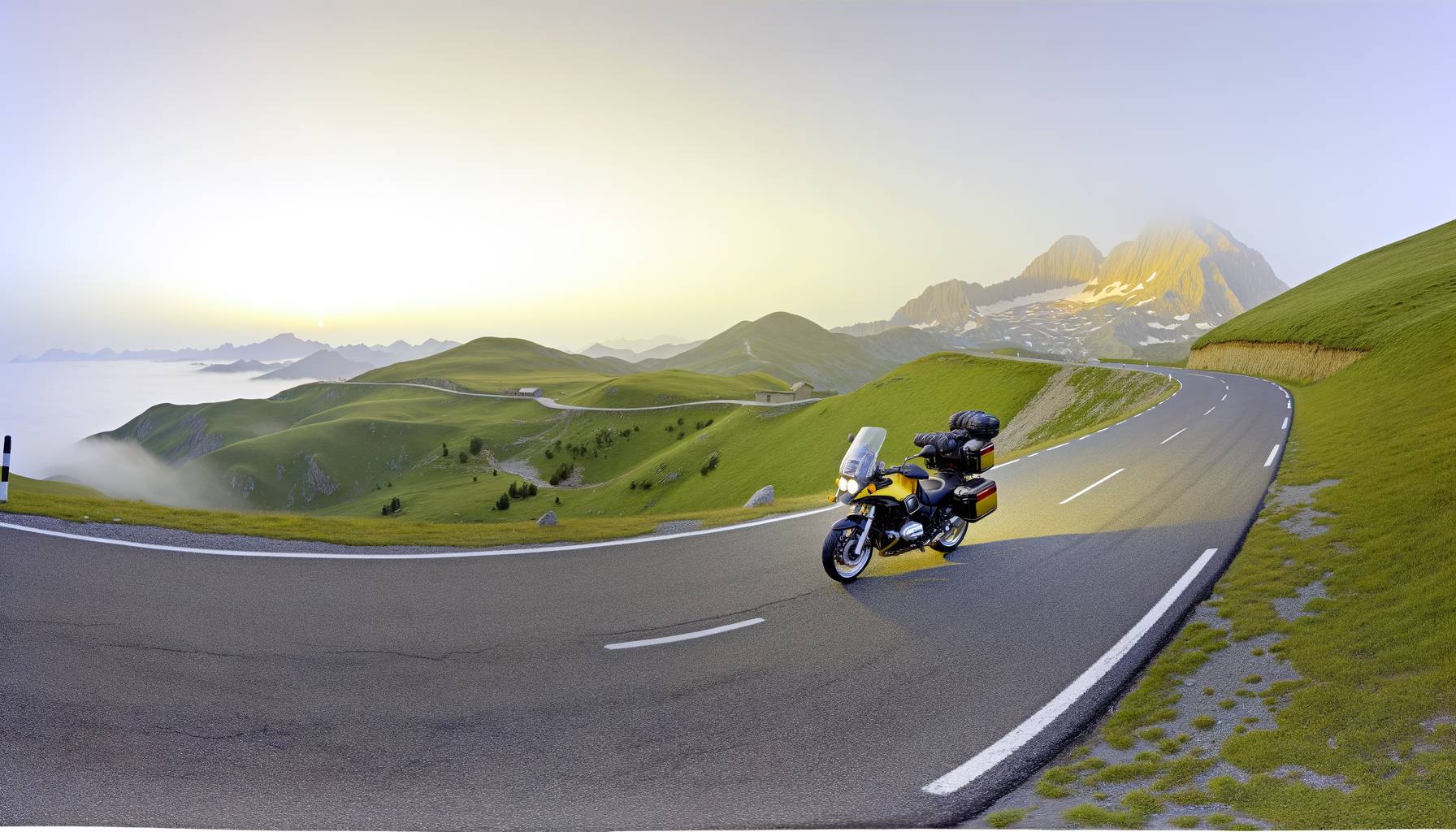 La mejor ruta transpirenaica en moto